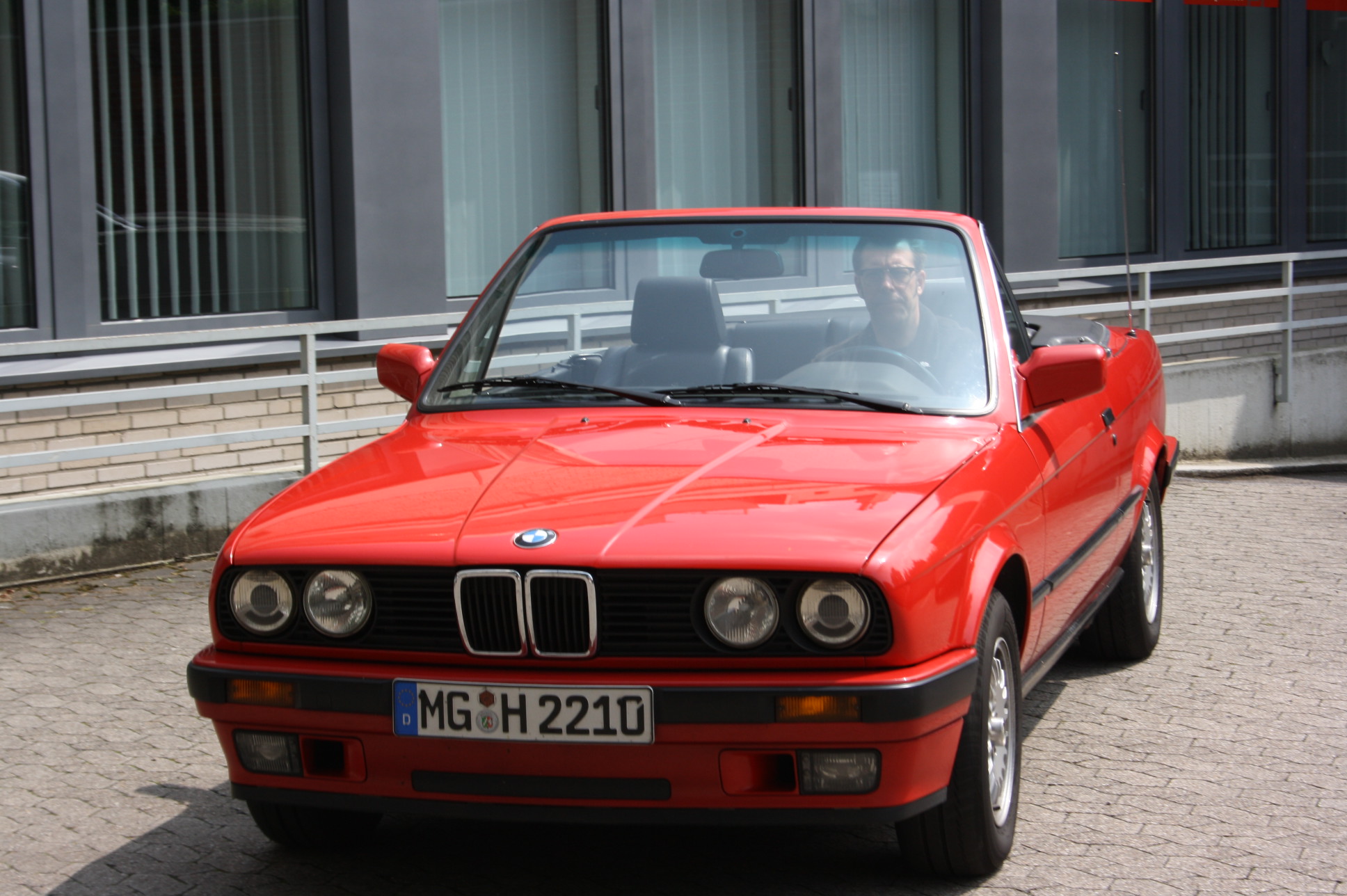 Bmw e30 328i cabrio #2