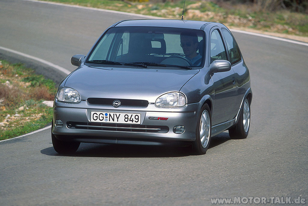 Opel corsa b gsi 1993 1995