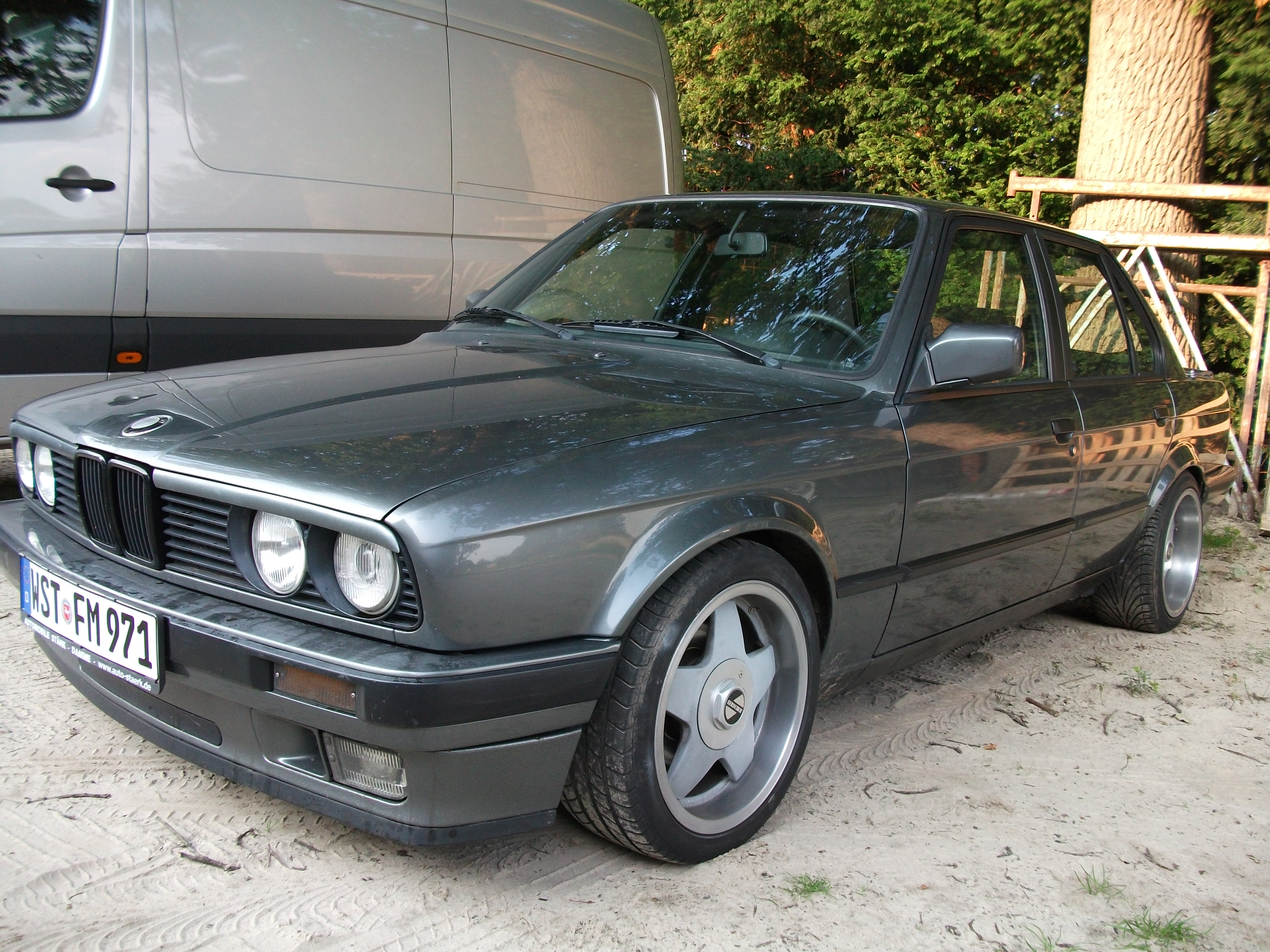 Buy bmw e30 318is