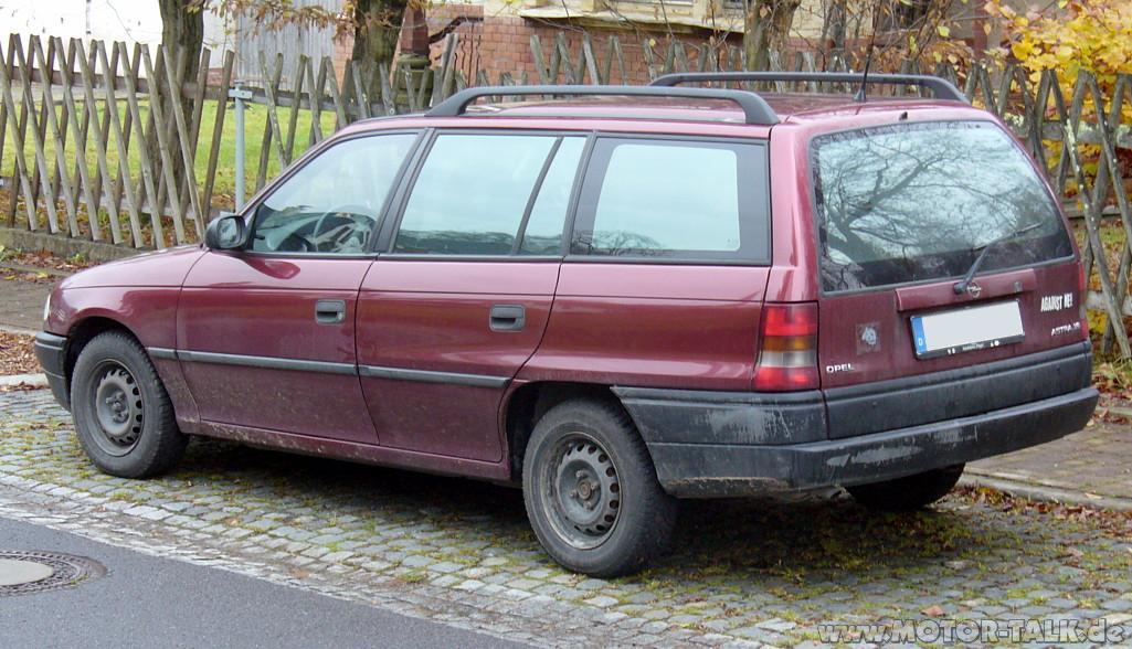 Opel Astra Caravan