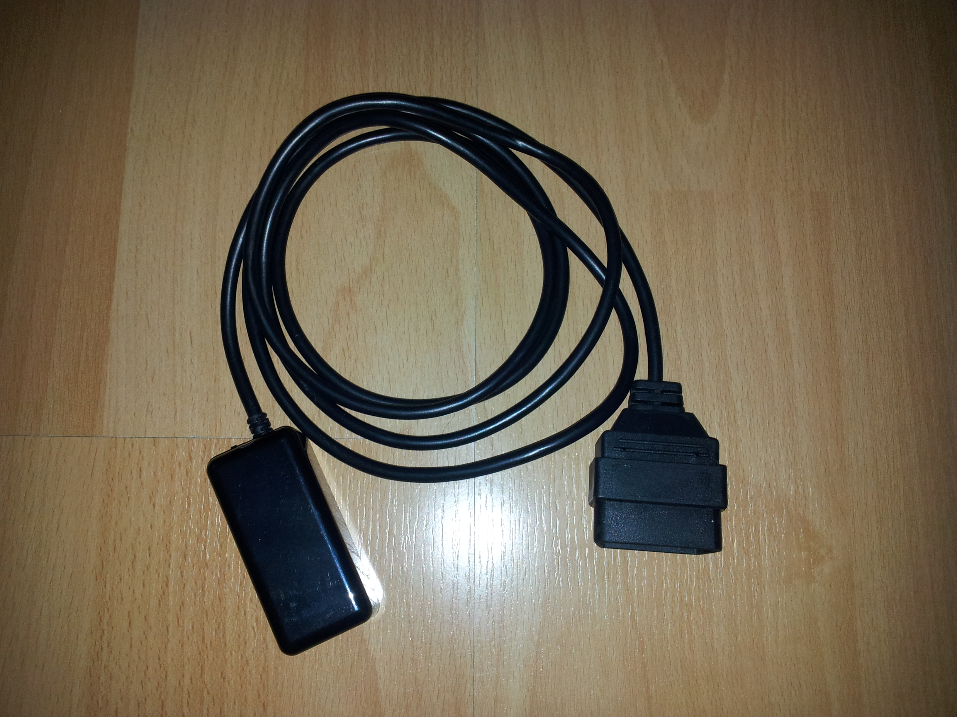 PLX Kiwi Bluetooth OBD II Aapter : Biete
