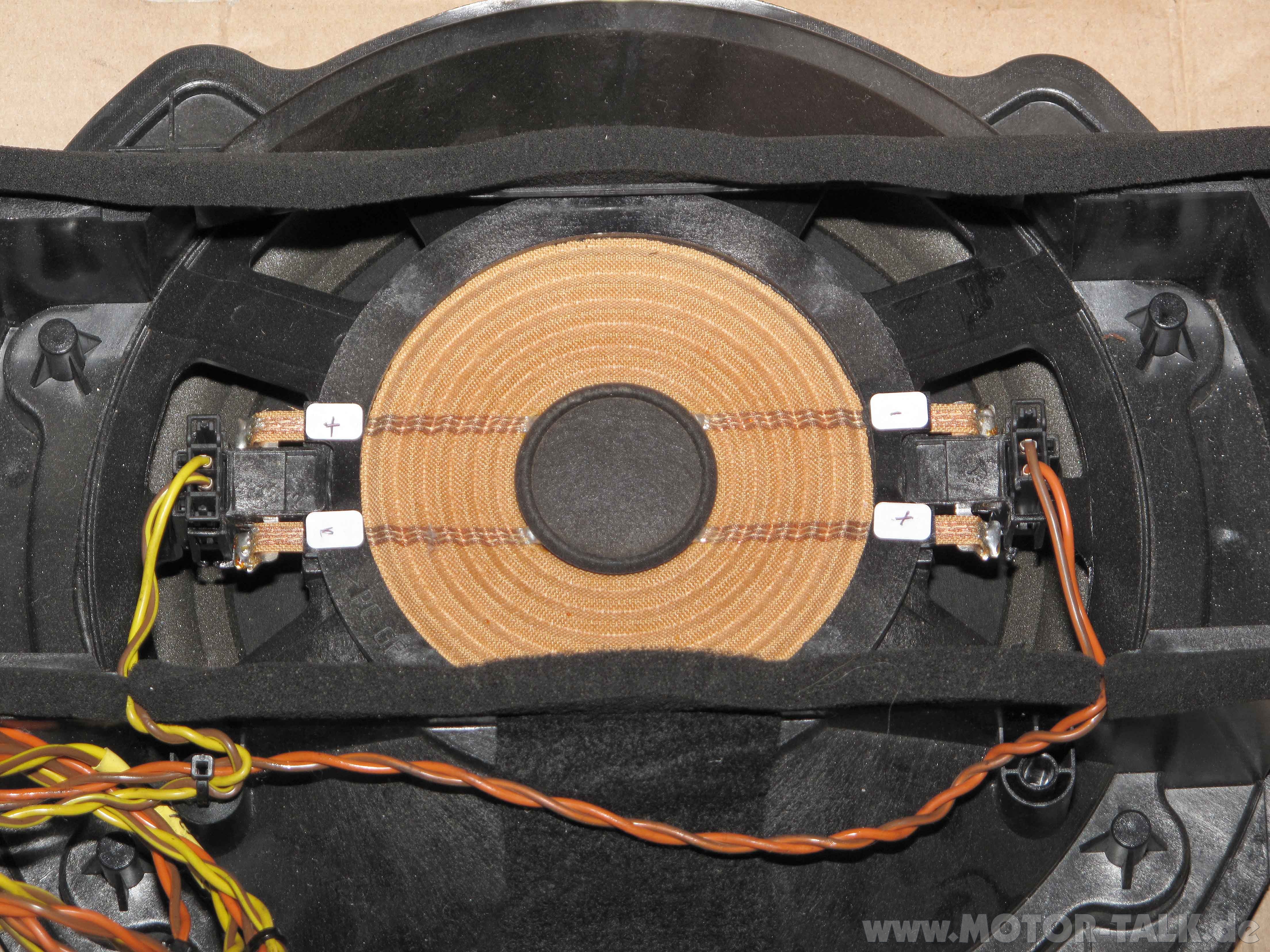 Mercedes w211 subwoofer #3