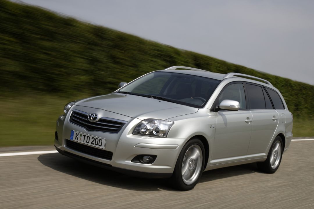 second hand parts toyota avensis #5