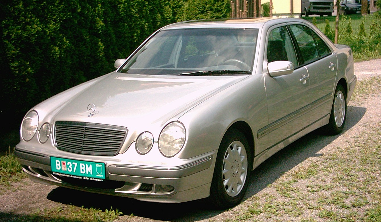 Mercedes w210 220 cdi wiki