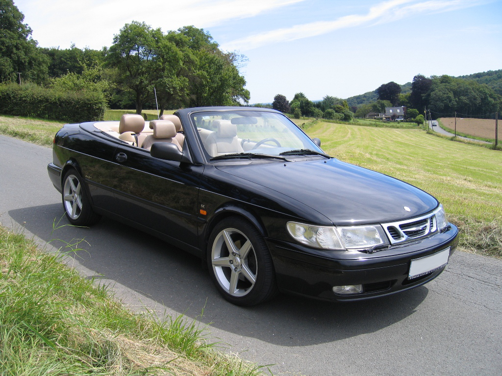 SAAB 9 3 TURBO Cabrio 185 PS Sondermodell BLACK MAGIC Biete