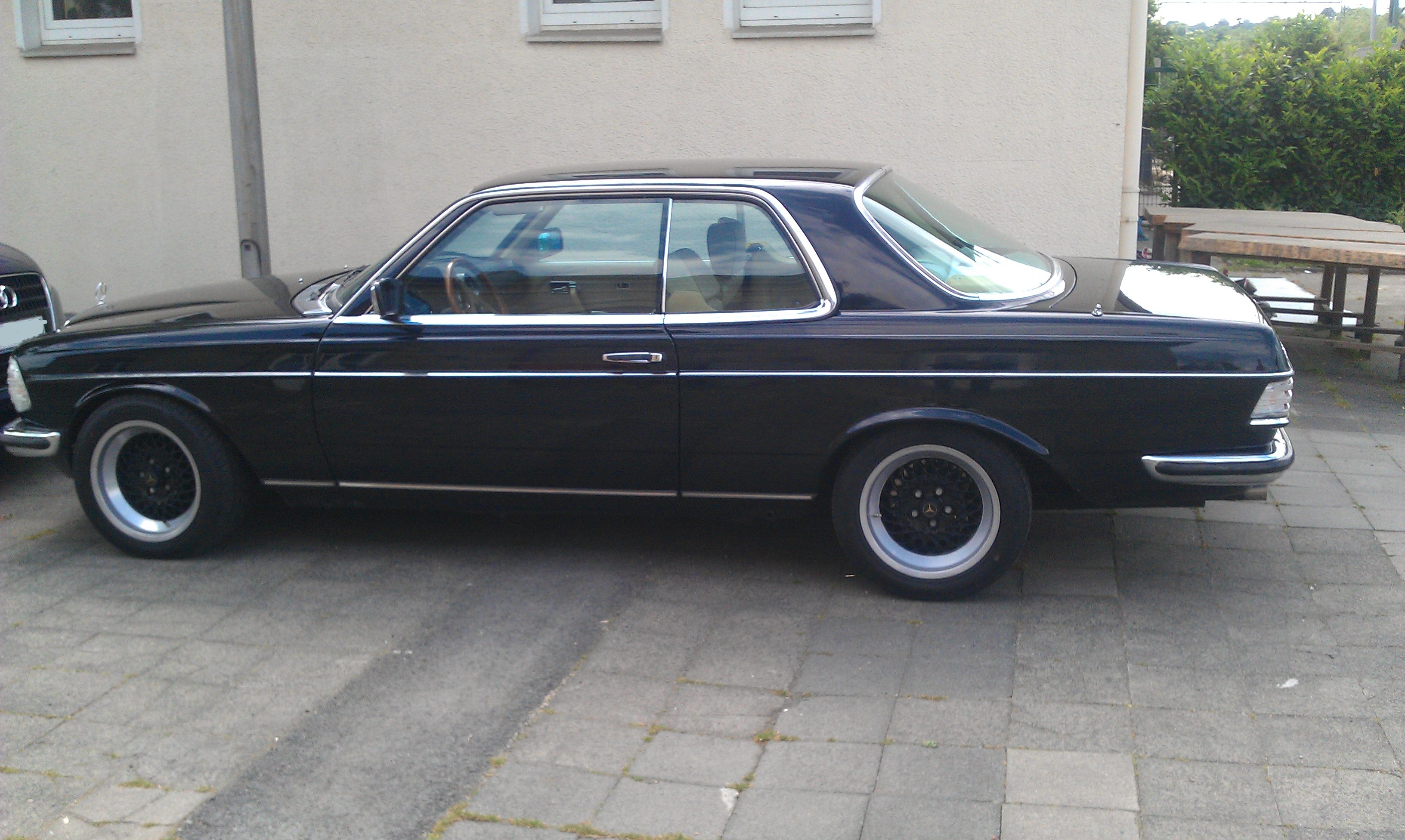 Mercedes w123 280 #3