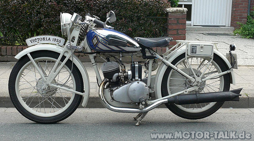 Motorrad Oldtimer Wer kennt diesen ILOMotor