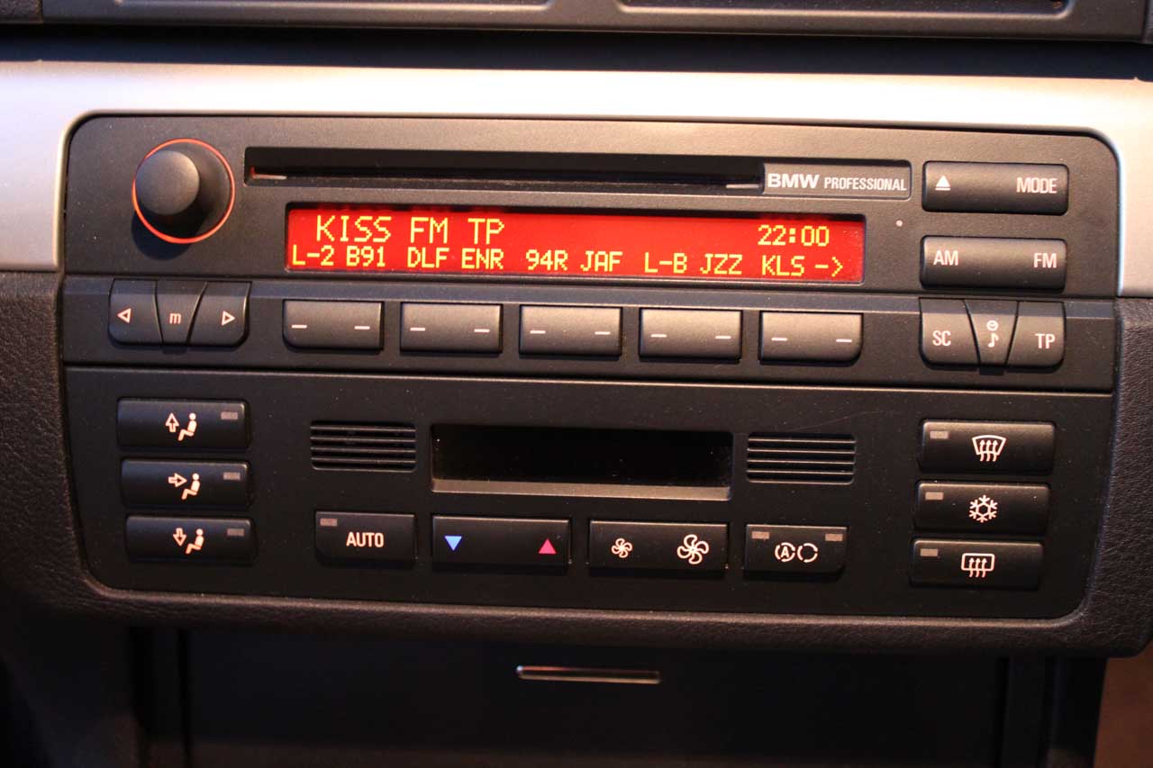 Detalle de mi coche Radio cd bmw e46