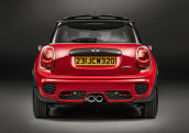 Bei Mini wird nach der Karosse auch der Motor größer