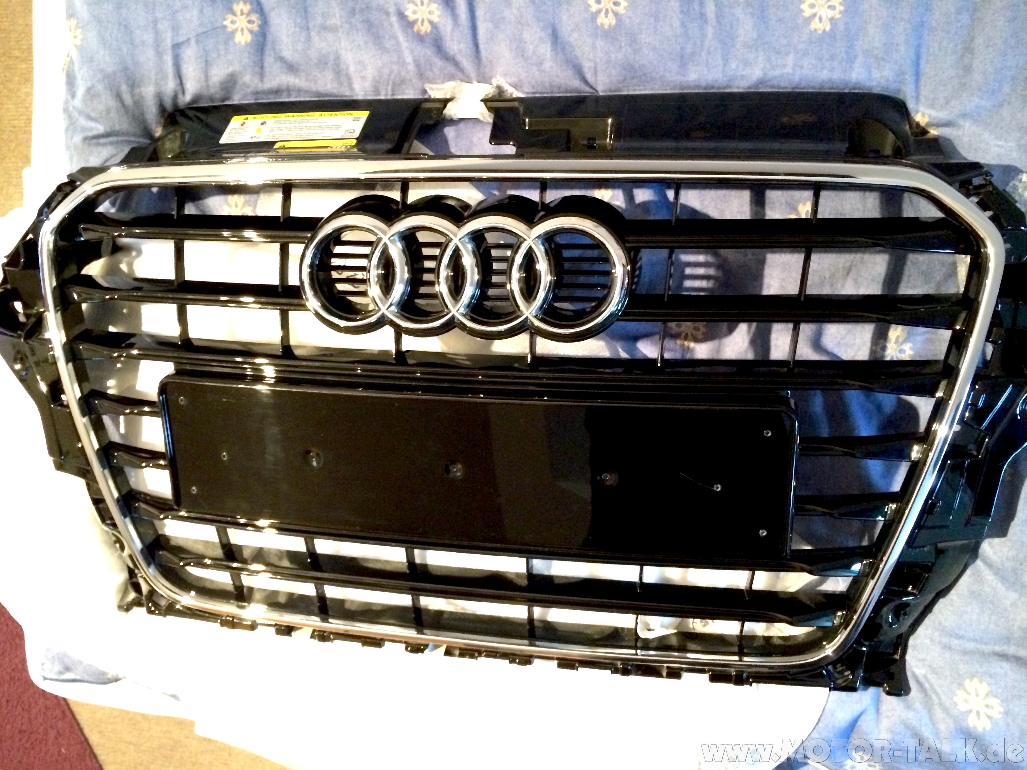 Audi A3 S3 8V Kühlergrill Grill Sline schwarz hochglanz 8V3 853 651