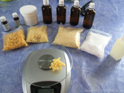 Lack Konservierung mit selbst hergestelltem Premium Carnaubawachs.