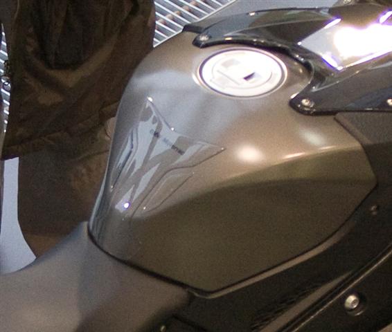 Bmw s1000rr tank protector