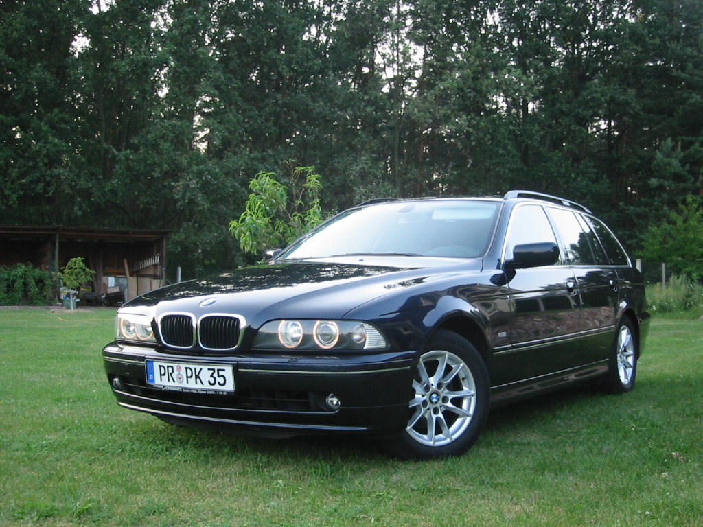 2002 BMW 525d Touring E39 related infomation