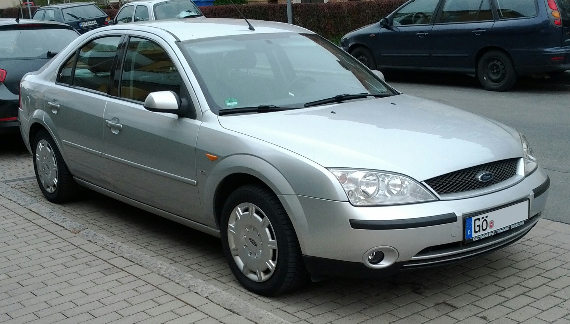 Ford Mondeo MK3 2,5 V6 Bj. 2001 zu verkaufen Biete