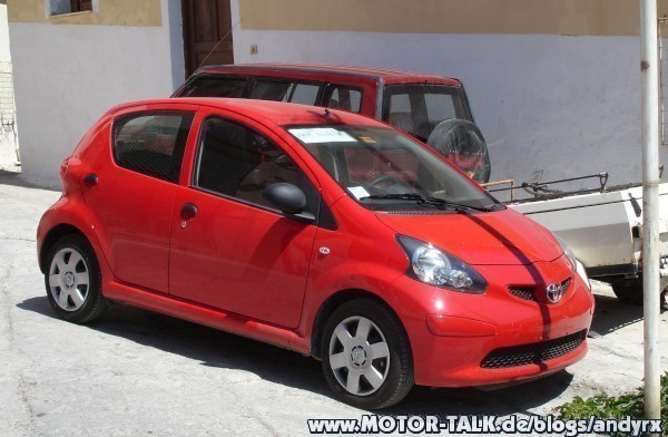 toyota aygo red #3