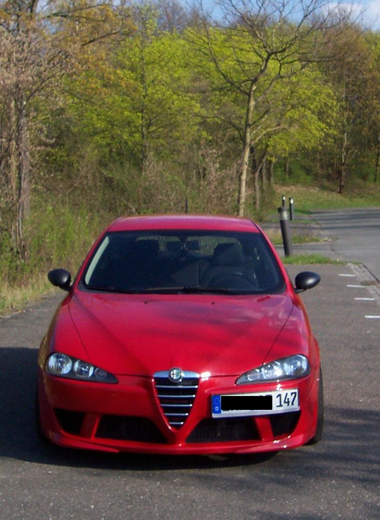 Alfa 147 Zender