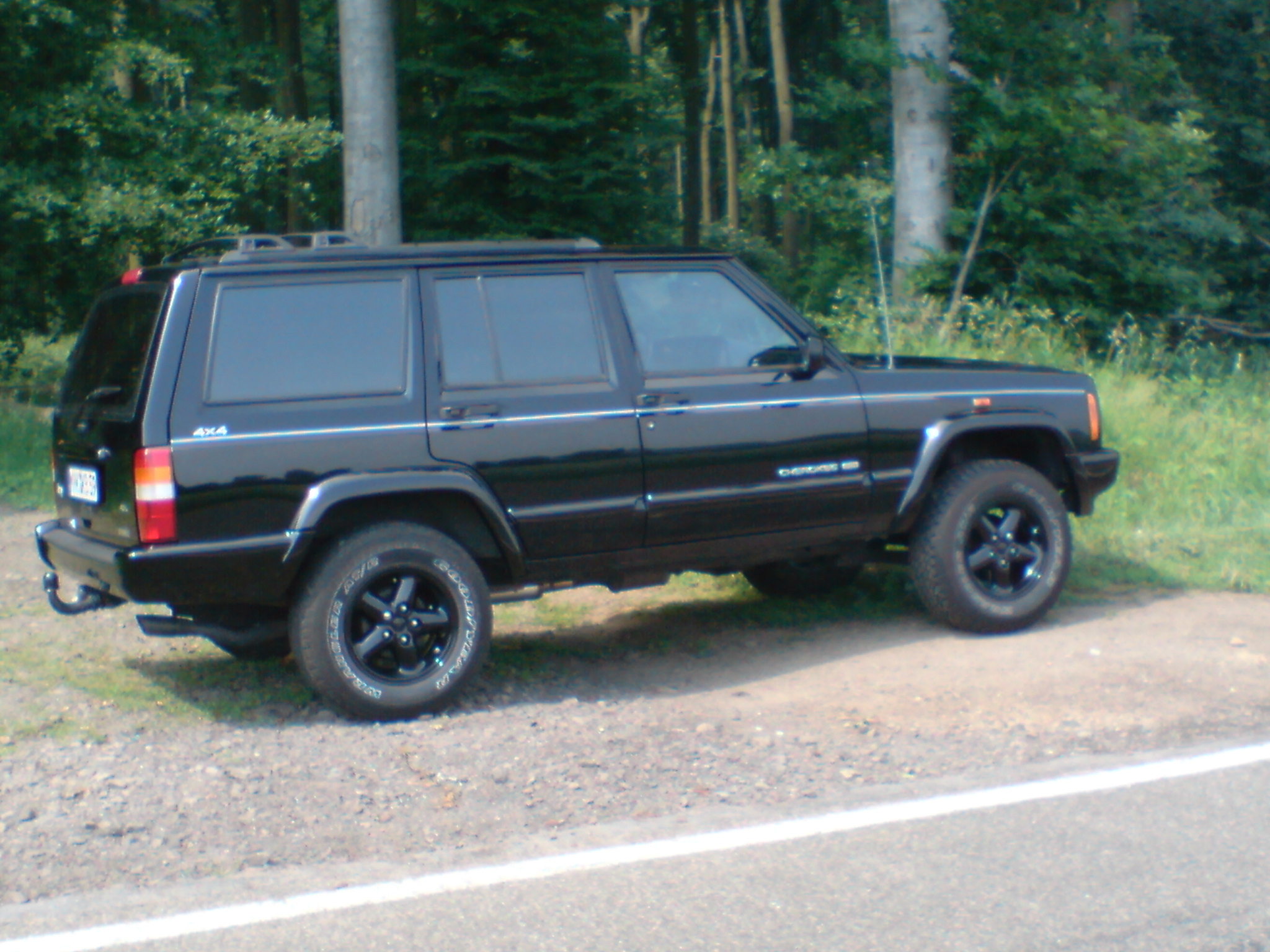 Jeep xj cherokee review #2