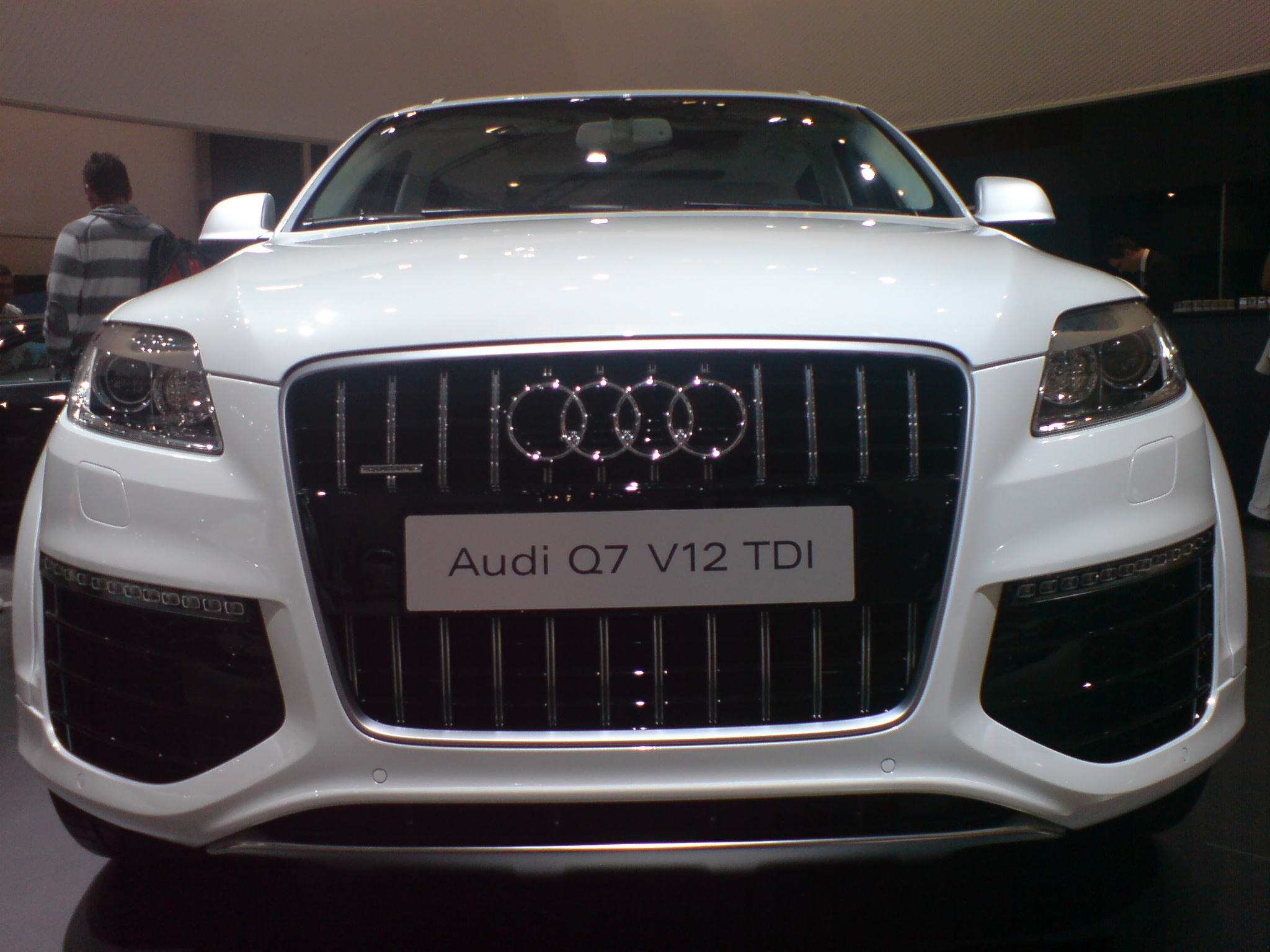 audi-q7-v12-tdi-front.JPG