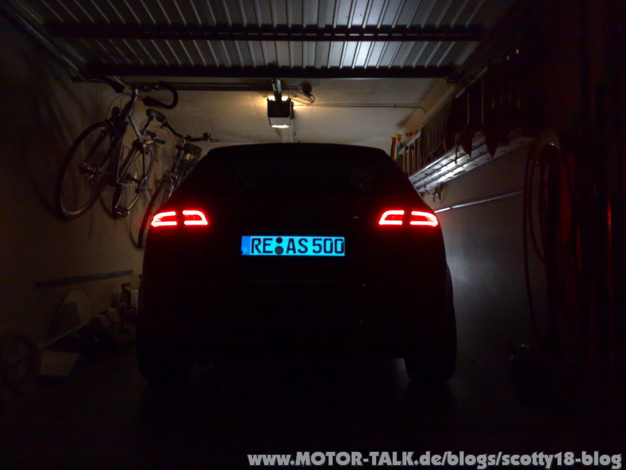 Original Audi A3 8P LED Rückleuchte Rücklicht Schlussleuchte links :  : Auto & Motorrad