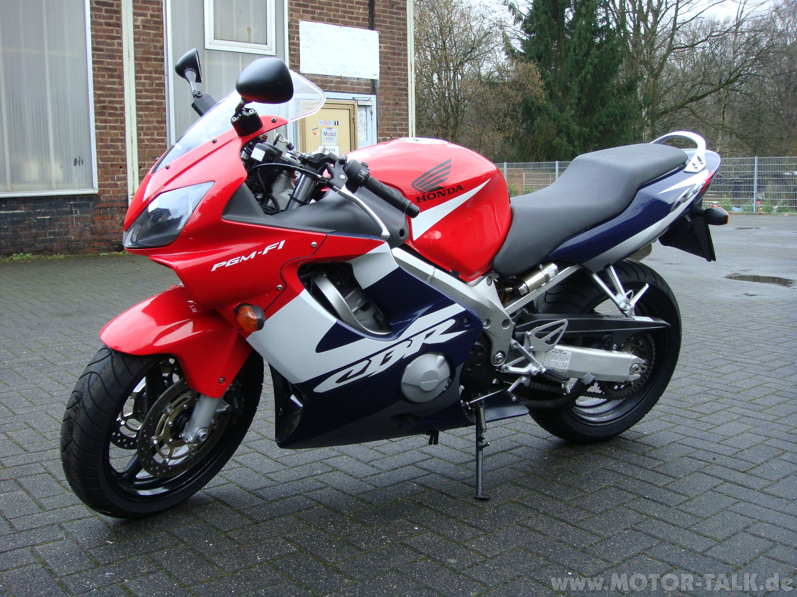 Honda cbr 600 f