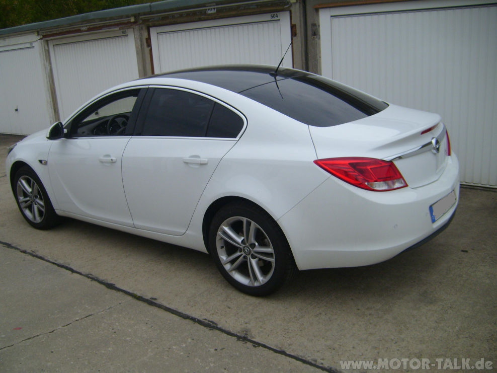 Opel insignia limousine