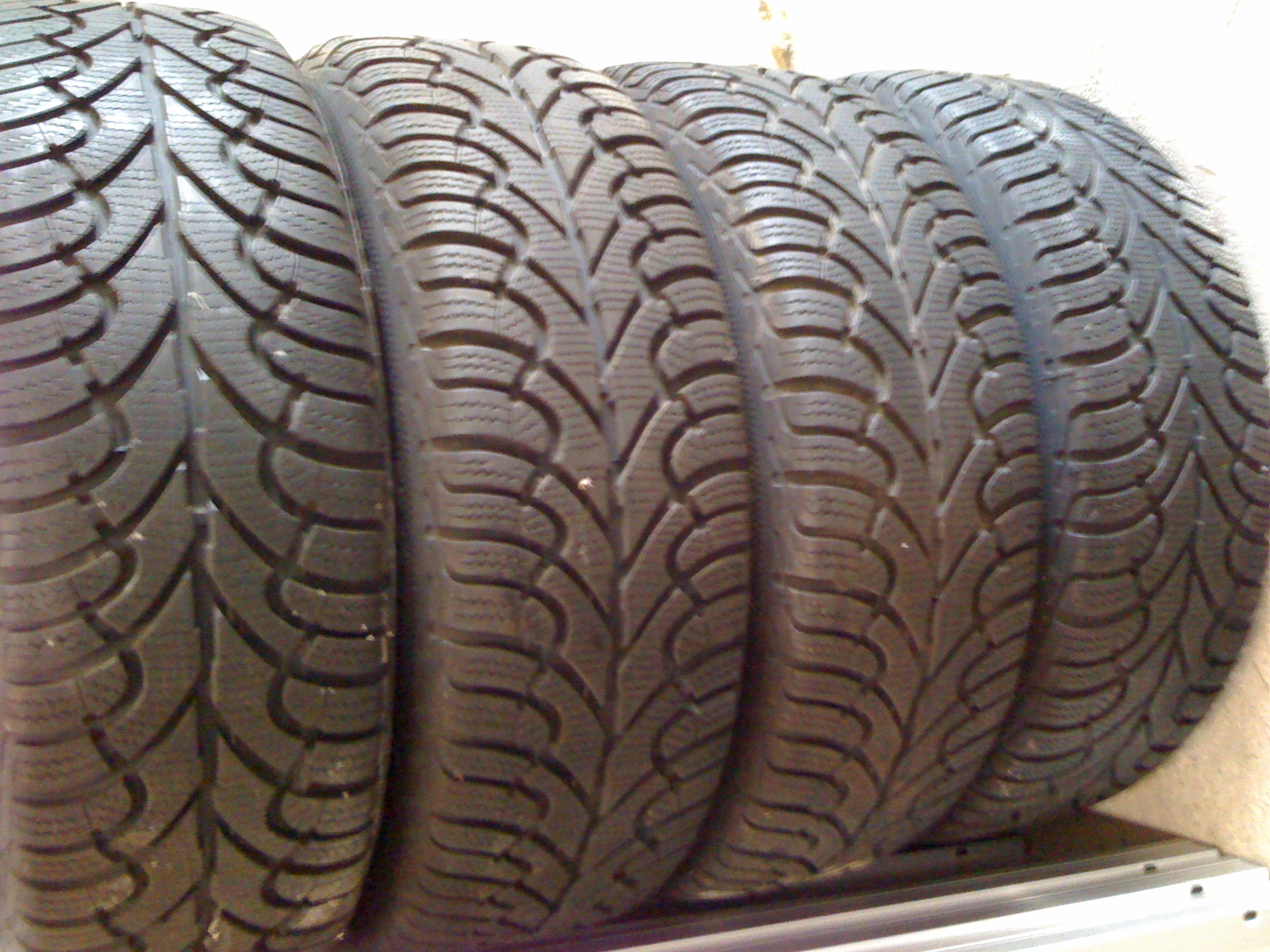 Winterreifen FULDA MONTERO 2 Kristall 195/60 R15 88T 5