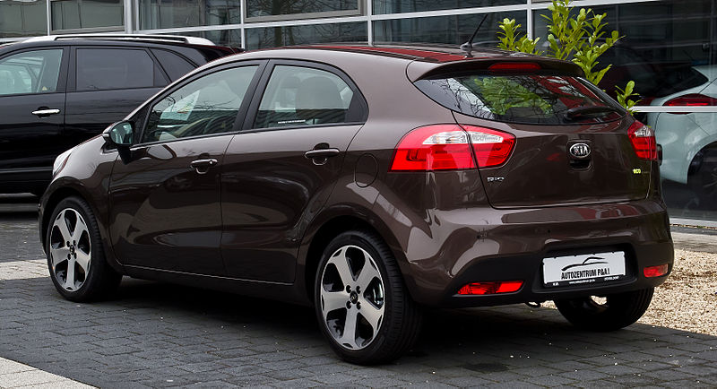 Kia rio 2013 хэтчбек