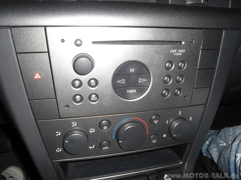 opel vectra c radio safe mode