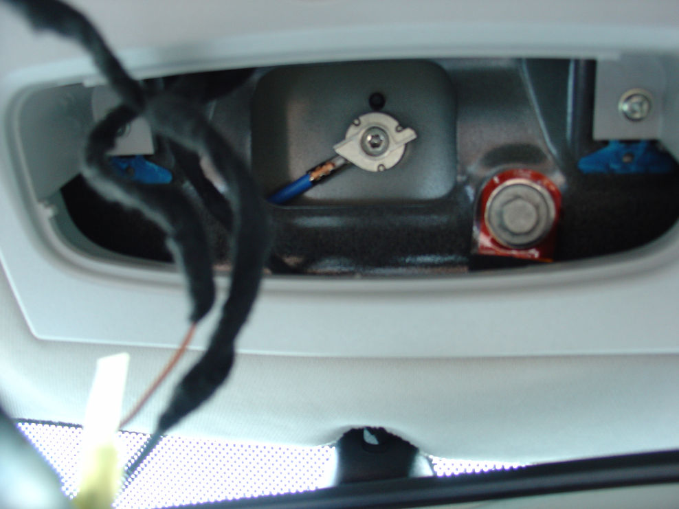 Bild2 Kurze Antenne für den Kuga Ford Kuga Mk1