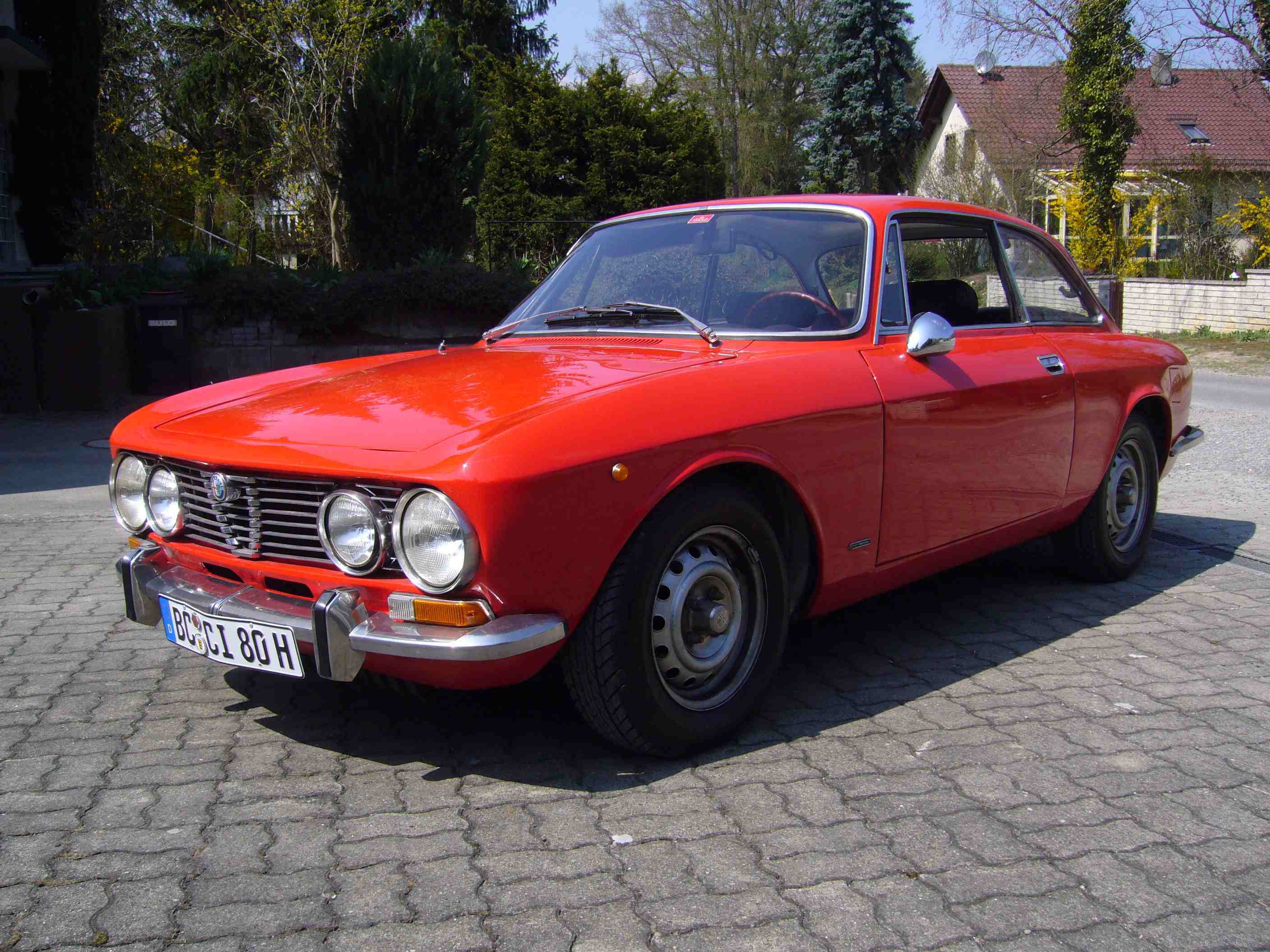 Alfa Romeo GT 1600 Junior "Bertone" : Biete