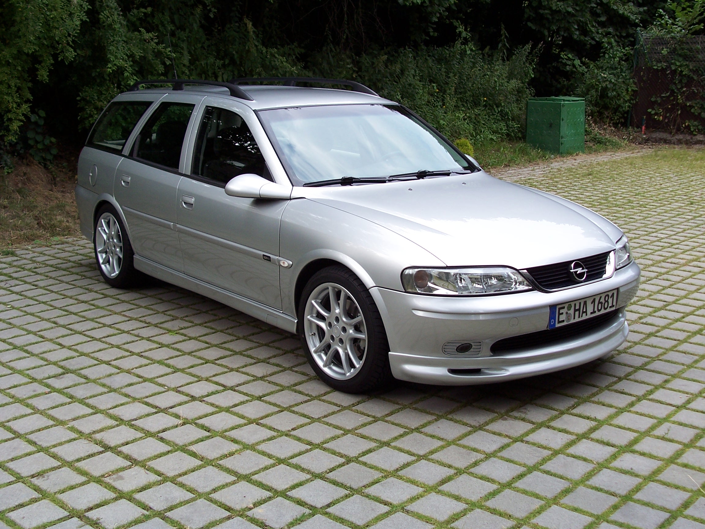 Opel vectra b седан