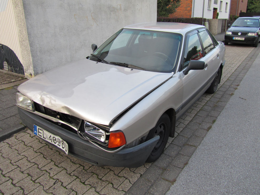 Der Vasen-2115 das Benzin 92
