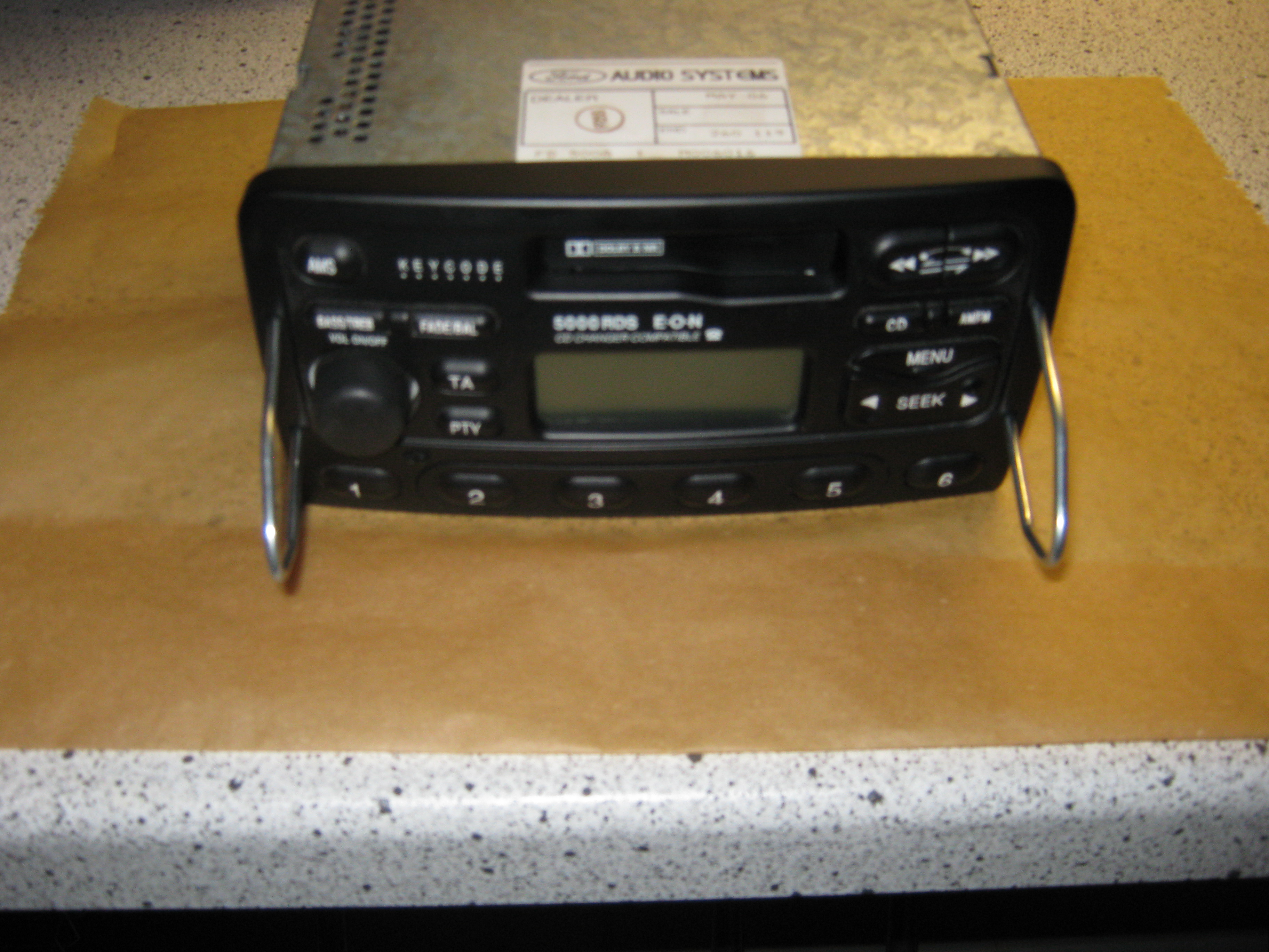 Ford radio-5000-rds #2