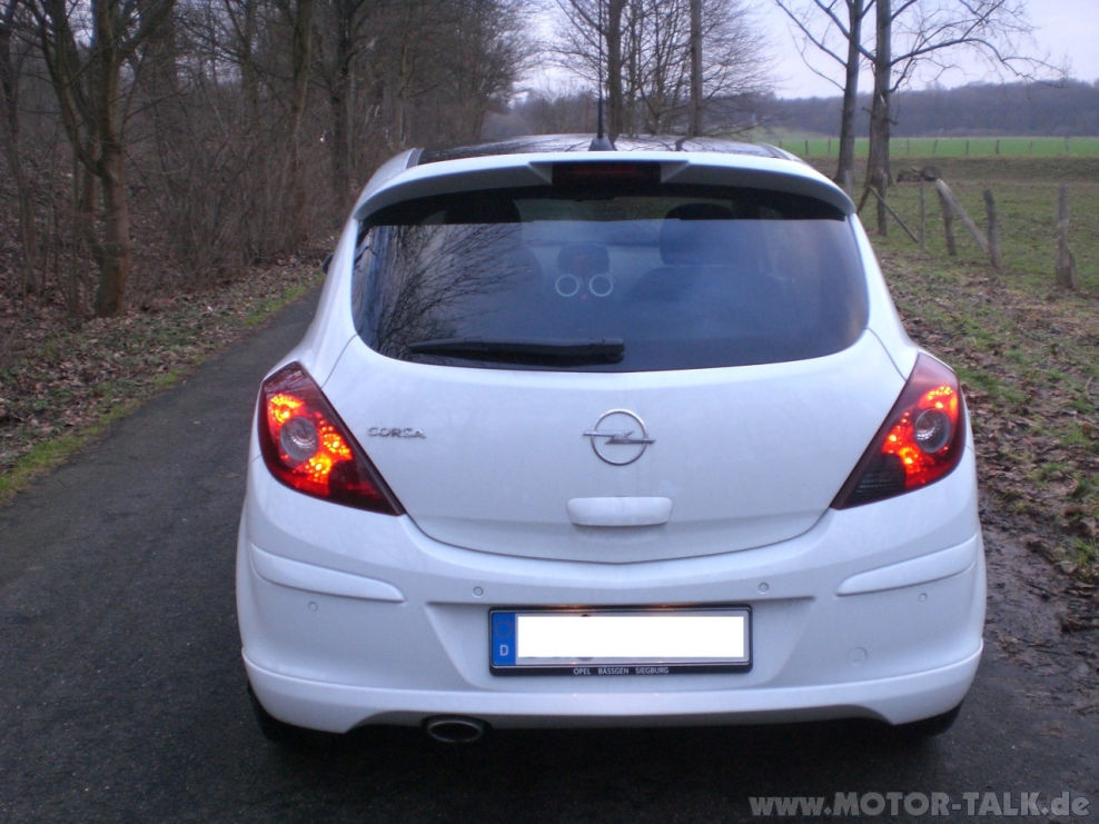 Hinten Opel Corsa D 1.4 von houselicious Fahrzeuge 203745035