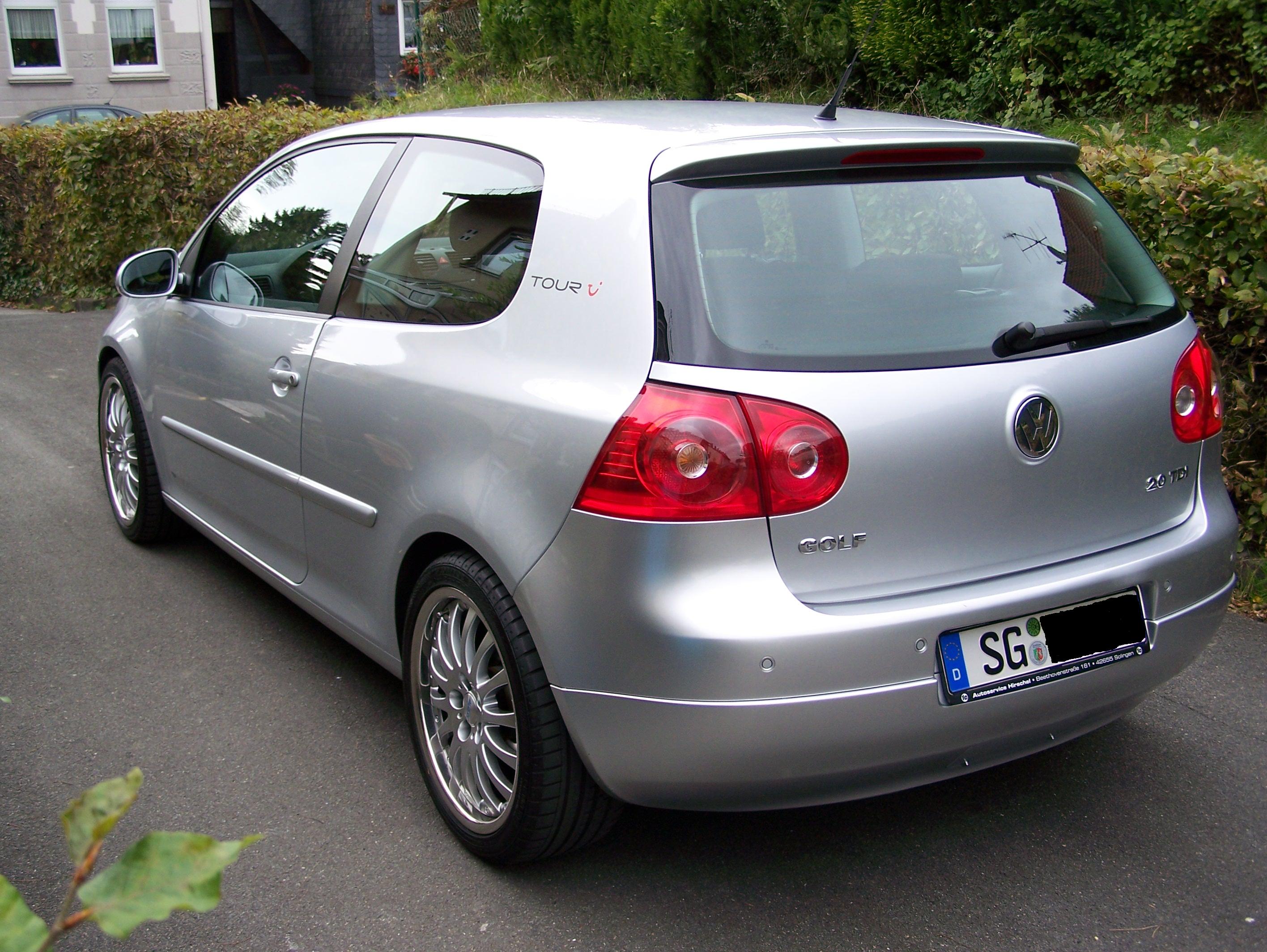 Vw Golf 5 TDI 2,0 DPF DSG Tour/Klima/Alu/Automatik : Biete Volvo