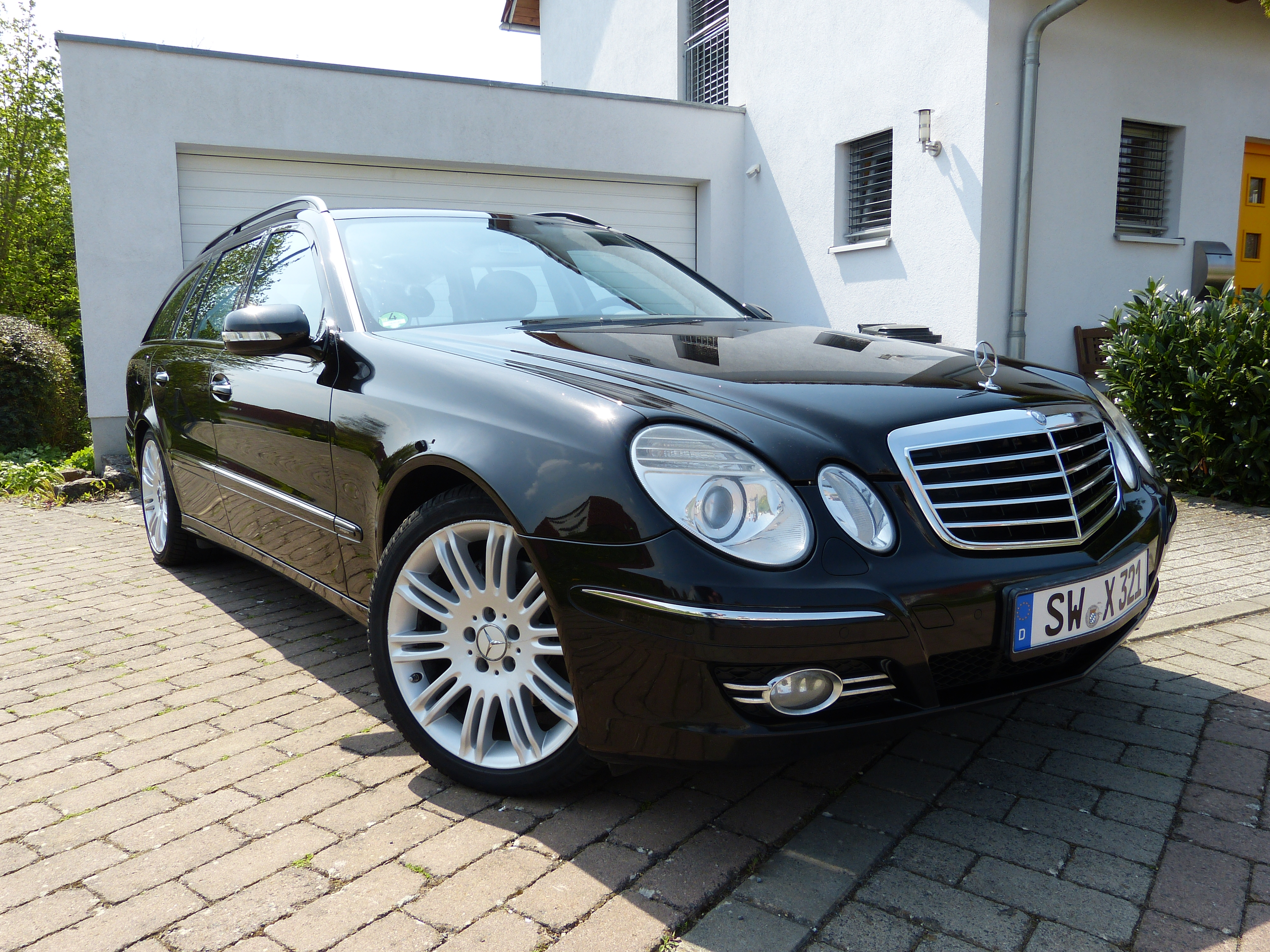 Mercedes Benz E 320 T Cdi 7g Tronic Avantgarde Incl Wi Räder Top Zustand Biete