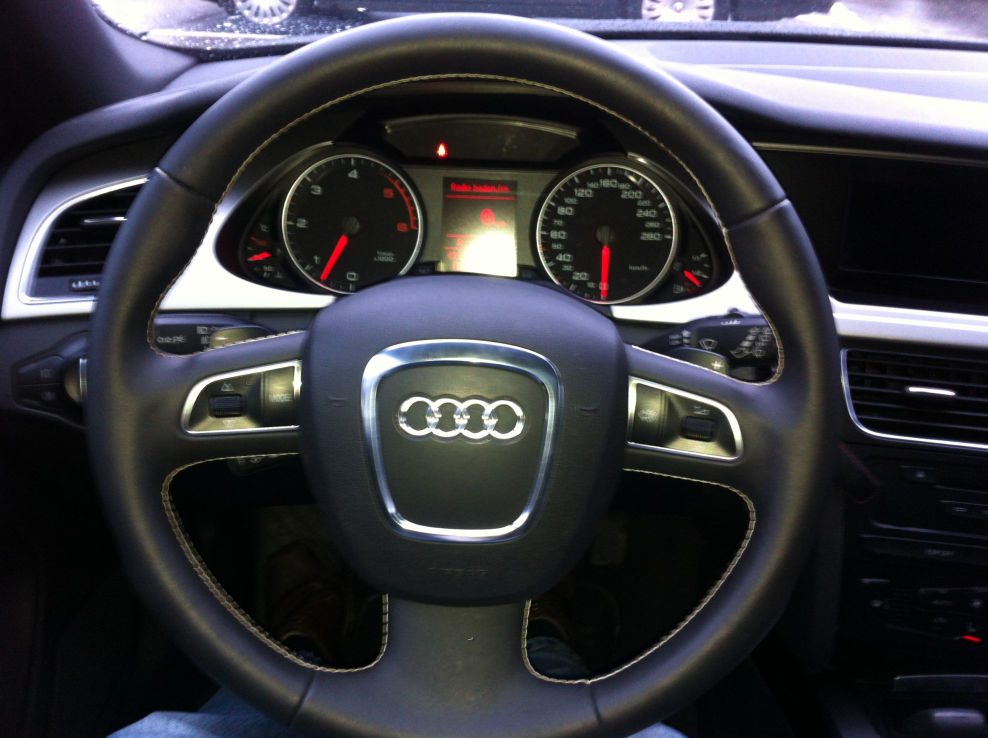 Lenkrad mit schaltwippen neu eingebaut 01 02 2013 : A4 S