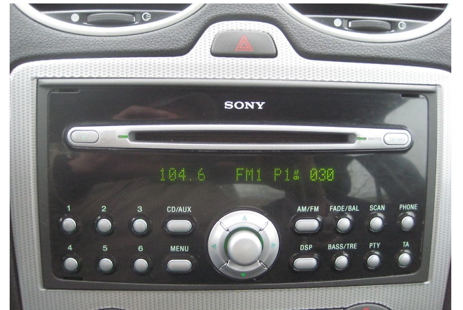 FordsonycdOriginal Originalradio ausbauen? Ford