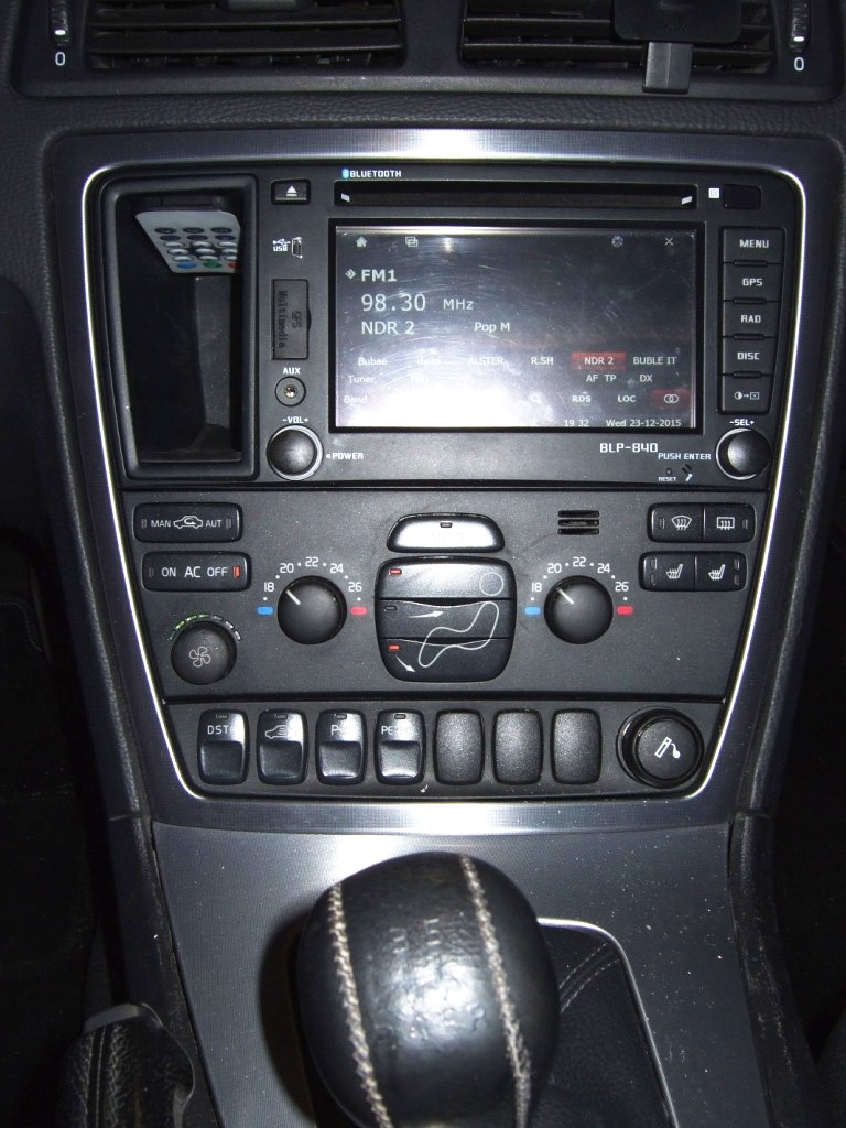 Blp8401 V 70 II2006, Ausbauprozedur Radio Bluepower