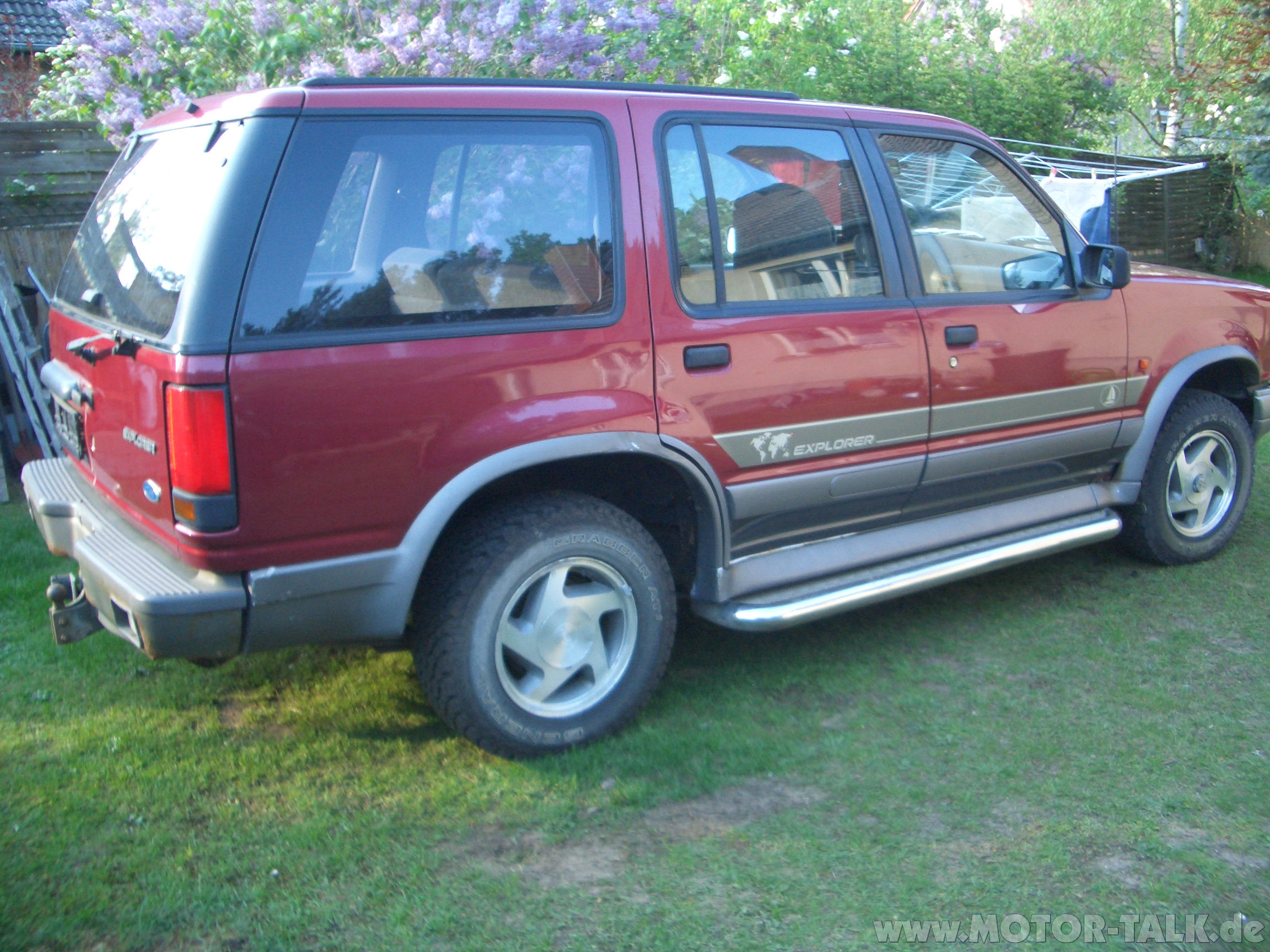 Ford explorer u2