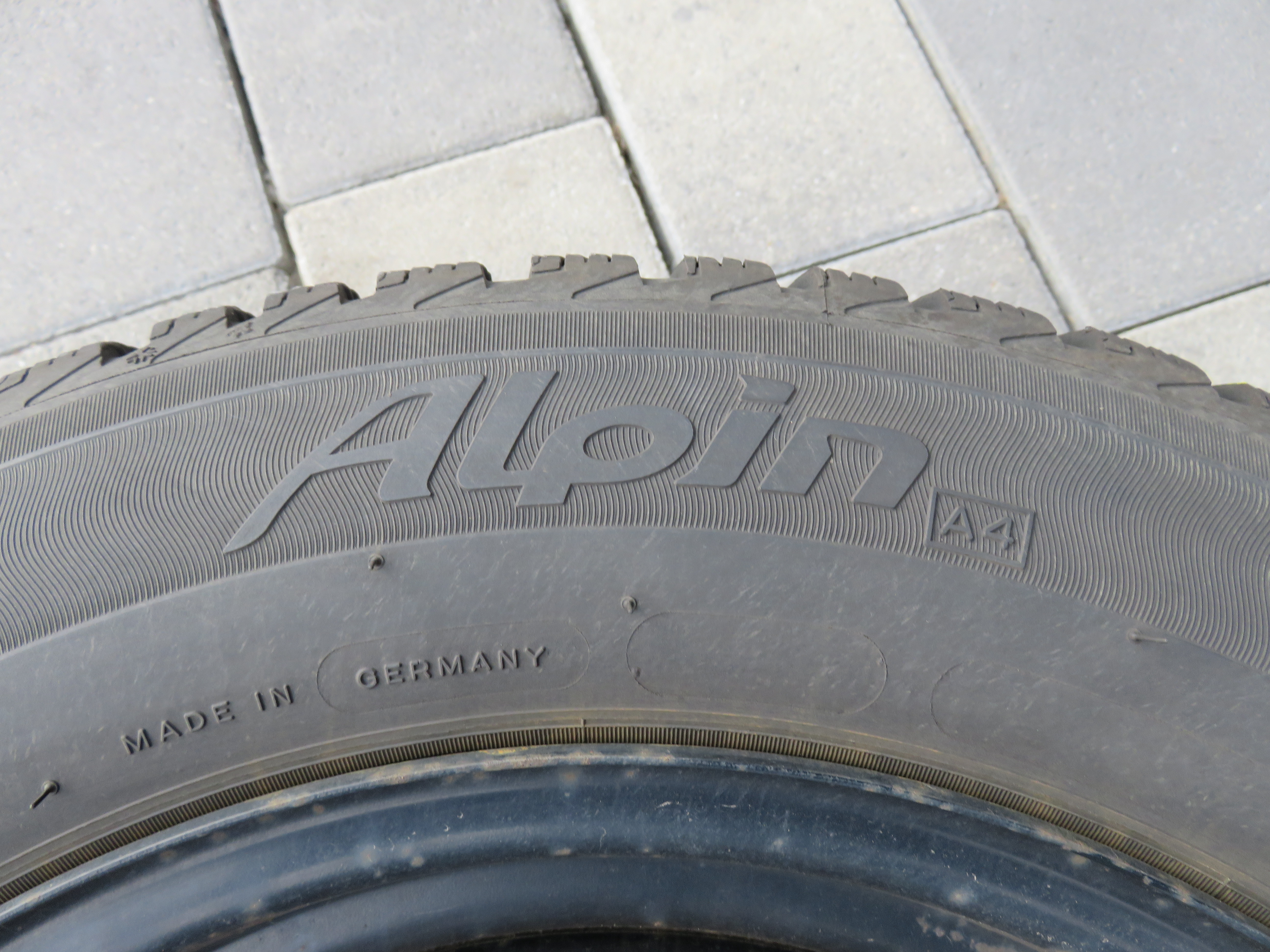 4x Michelin Alpin A4 Auf Stahlfelge Opel Astra H / Zafira B : Biete