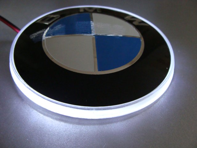 Beleuchtetes bmw emblem erlaubt #3