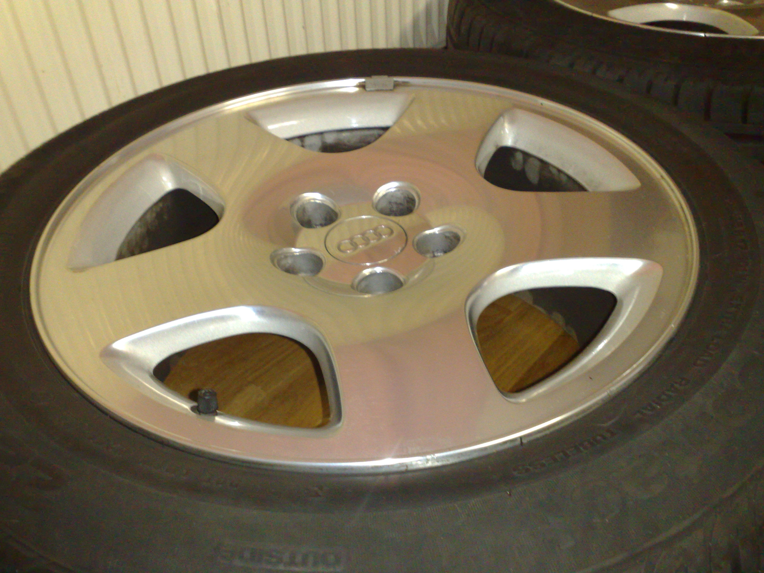 Audi A8 Aluflegen 225/55/ R17 Lochkreis 112 5 Loch Mercdes Audi VW.... : Biete Reifen & Felgen