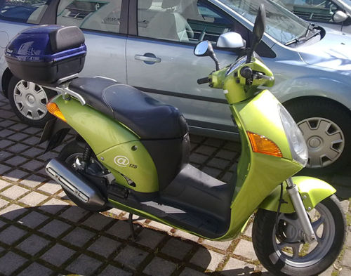 HONDA NES 125 honda nes 125:
