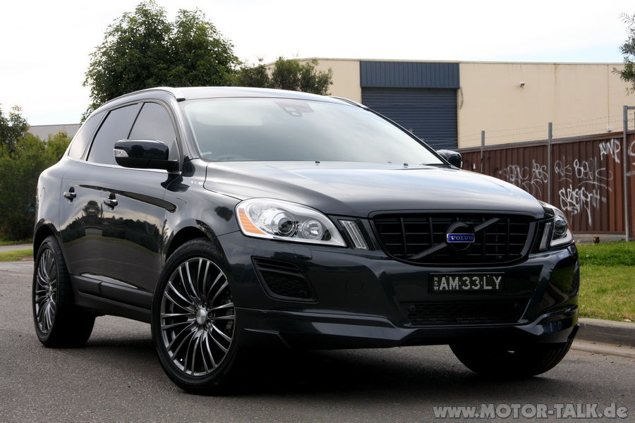 Arith-xc60-05 : XC60 Kühlergrill + Emblem + Seitenleisten ...