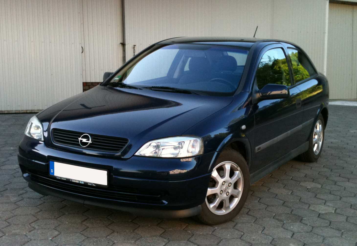 Опель 2003 года. Opel Astra 2001 1.6. Opel Astra 1.6 2003. Astra 1.6 2002. Опель Астра g 1.6 2003.