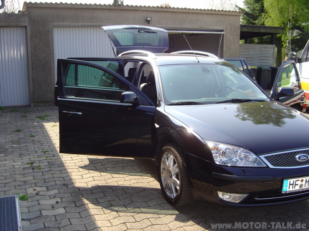 Ford mondeo b4y