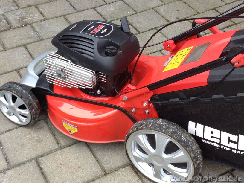 Bild2 Ölwechsel beim Briggs & Stratton Serie 500 Traktoren