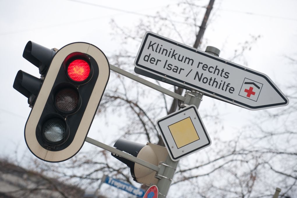 Ampel auf Dauerrot: Mindestens fünf Minuten warten