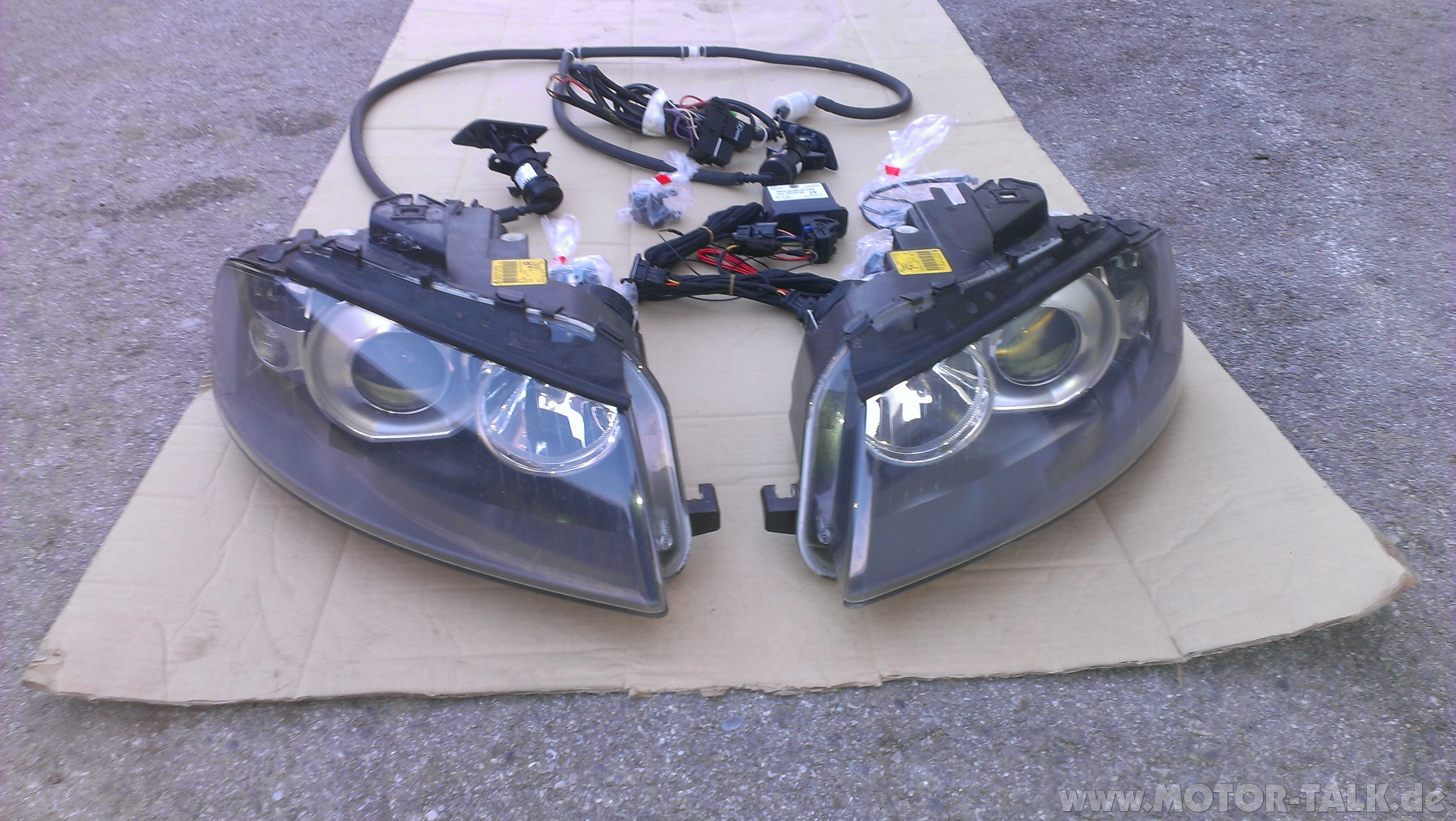 Audi A3 8P Xenon Komplettkit (Scheinwerfer + ALWR + SWRA) Biete